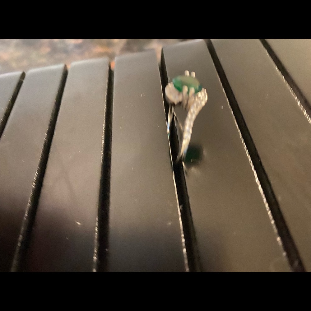Ring - Picture 2 of 3